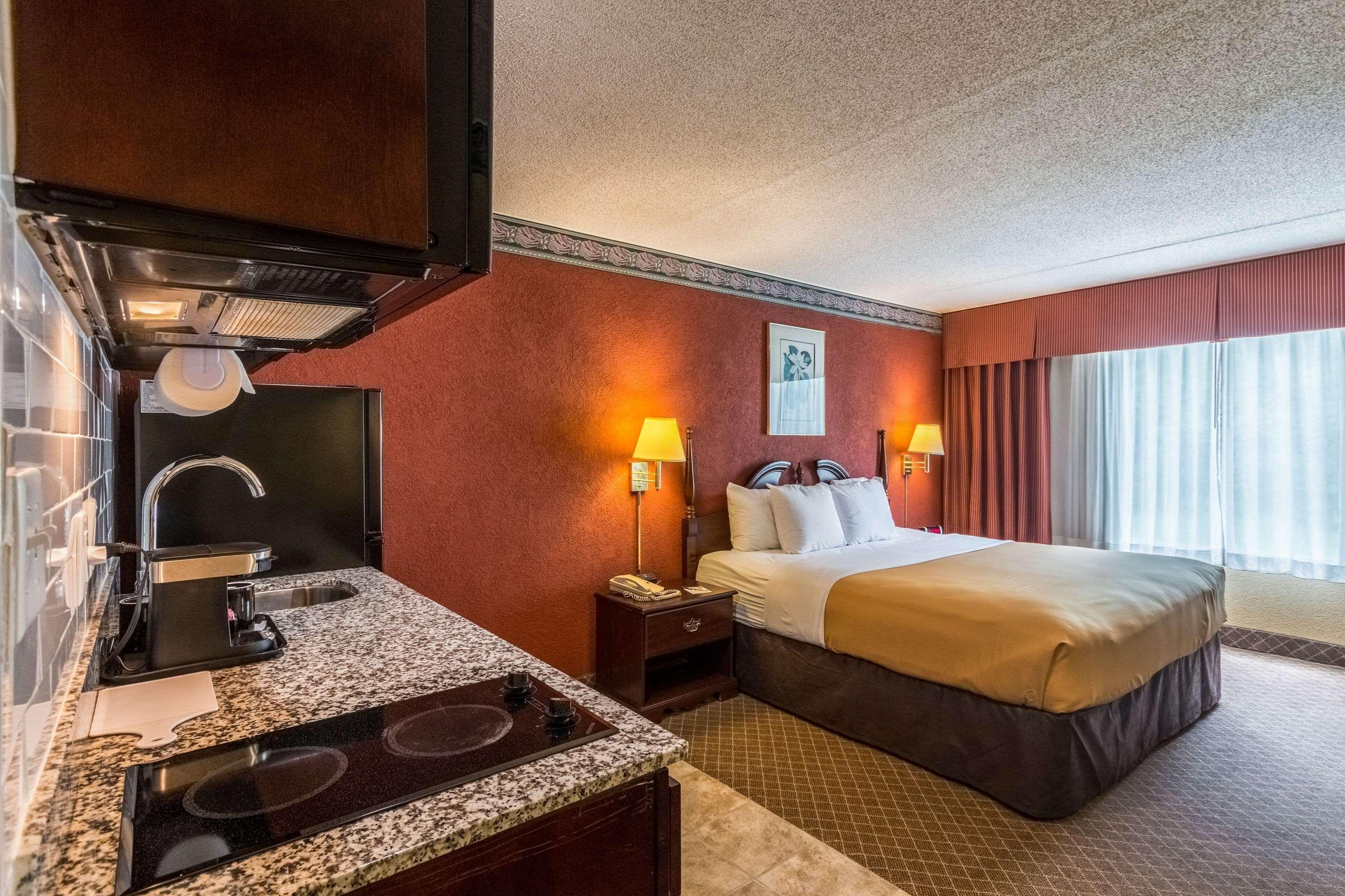 Suburban Extended Stay Hotel Fairmont Eksteriør bilde