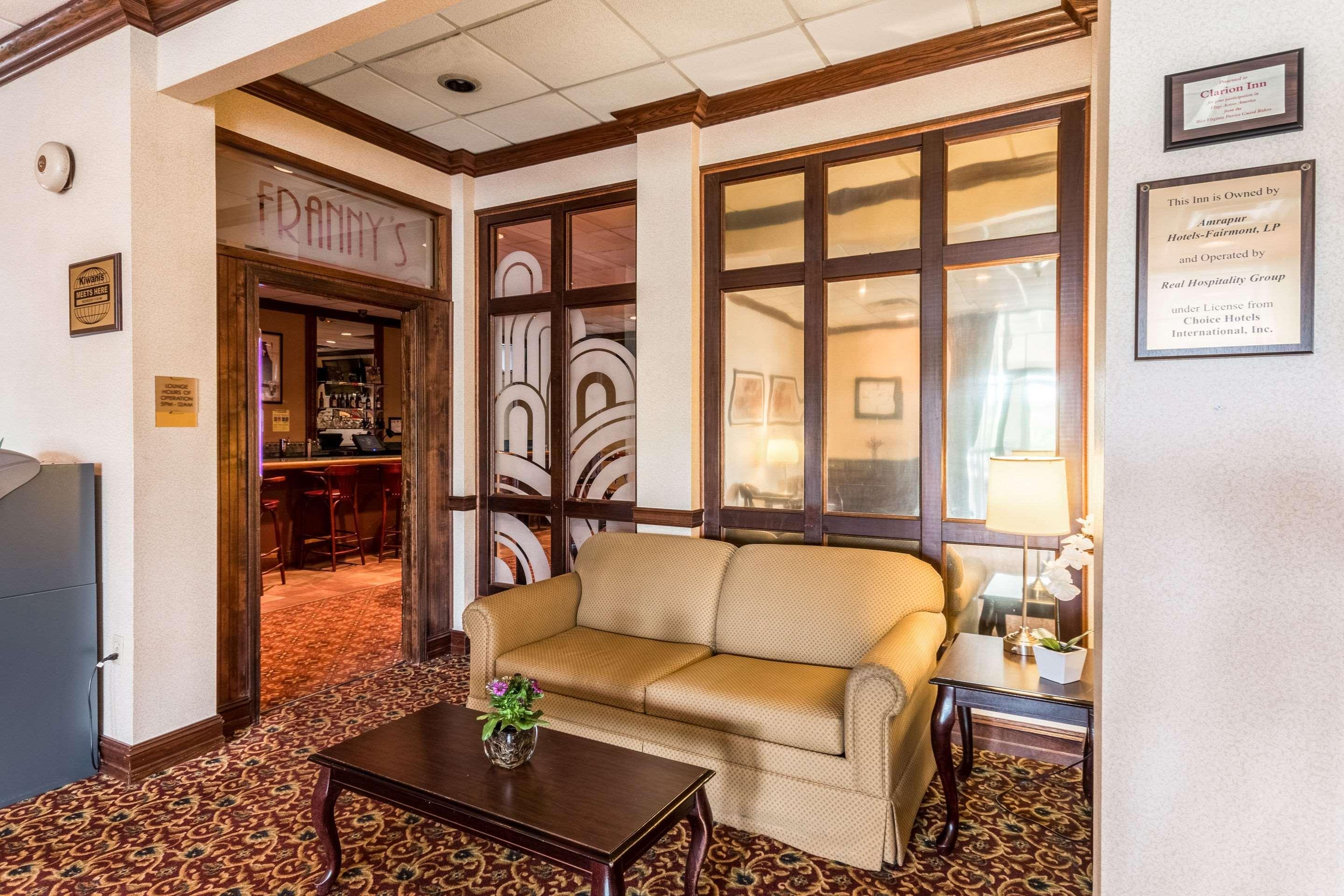 Suburban Extended Stay Hotel Fairmont Eksteriør bilde